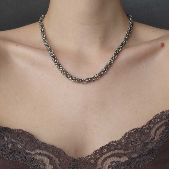 Classic 18 inch byzantine stainless steel chain - Picture 6 of 8